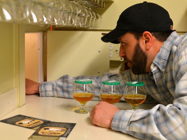 Ryan Mazur has helped developed Dogfish's sensory program from the beginning.